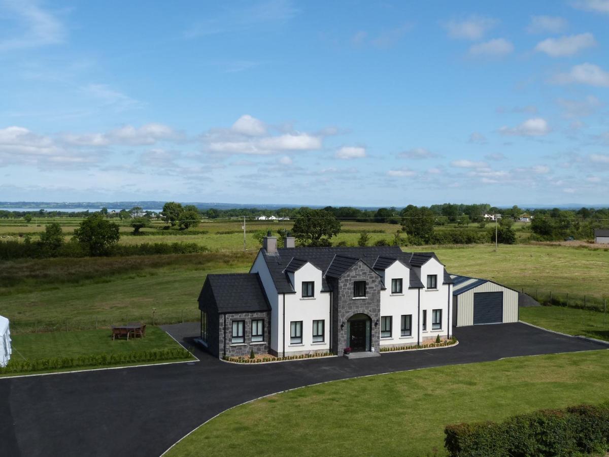 Boutique Country House Aldergrove Crumlin  ภายนอก รูปภาพ