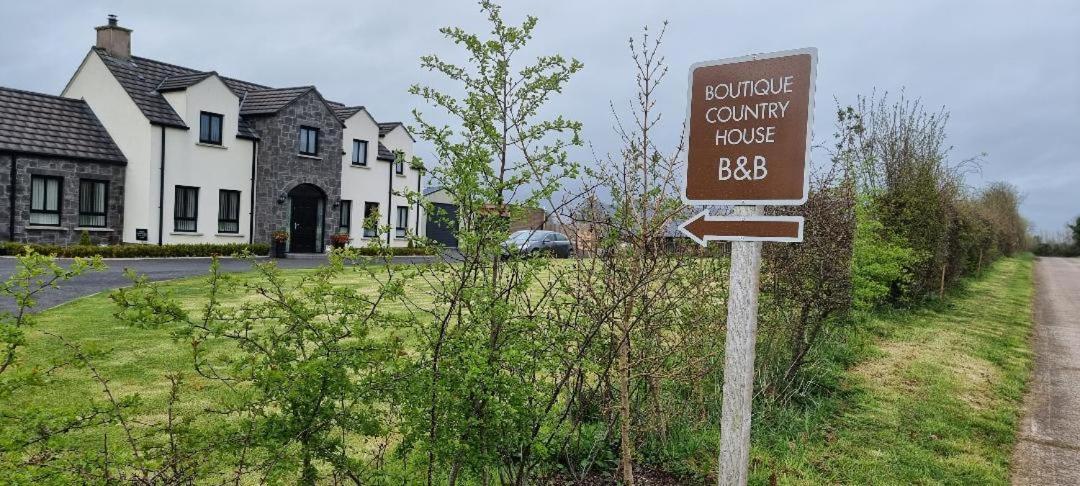 Boutique Country House Aldergrove Crumlin  ภายนอก รูปภาพ
