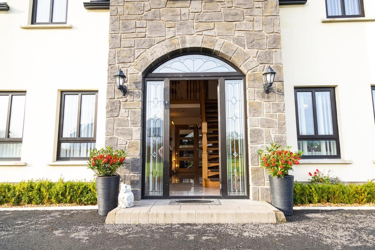 Boutique Country House Aldergrove Crumlin  ภายนอก รูปภาพ